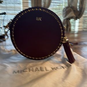 Micheal Kors red bucket bag